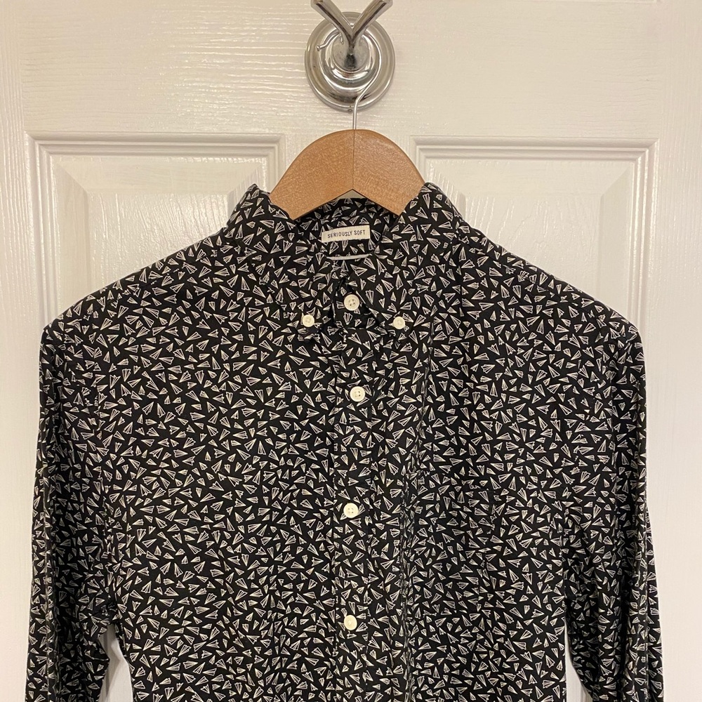 American Eagle Seriously Soft Button Down